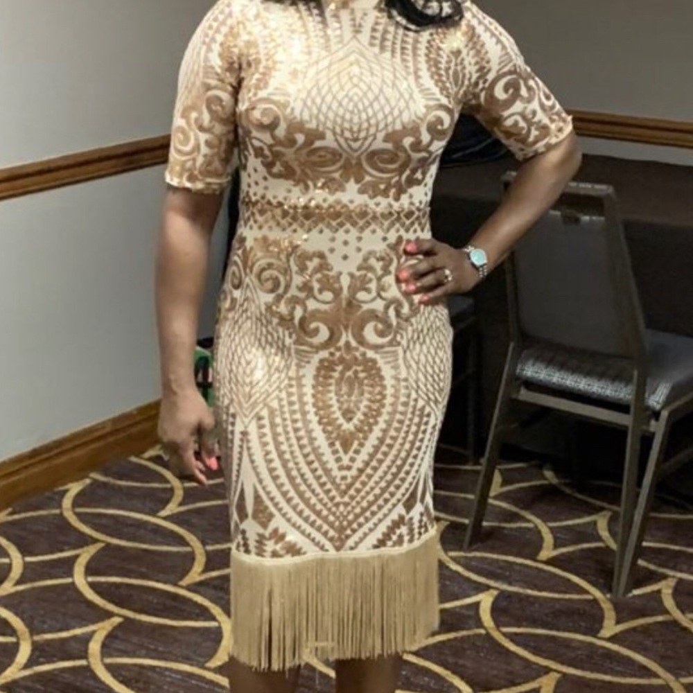 Dress - Picture 2 of 2